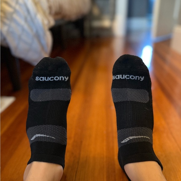 Champion & Saucony Black Ankle Socks for Men - Picture 4 of 8